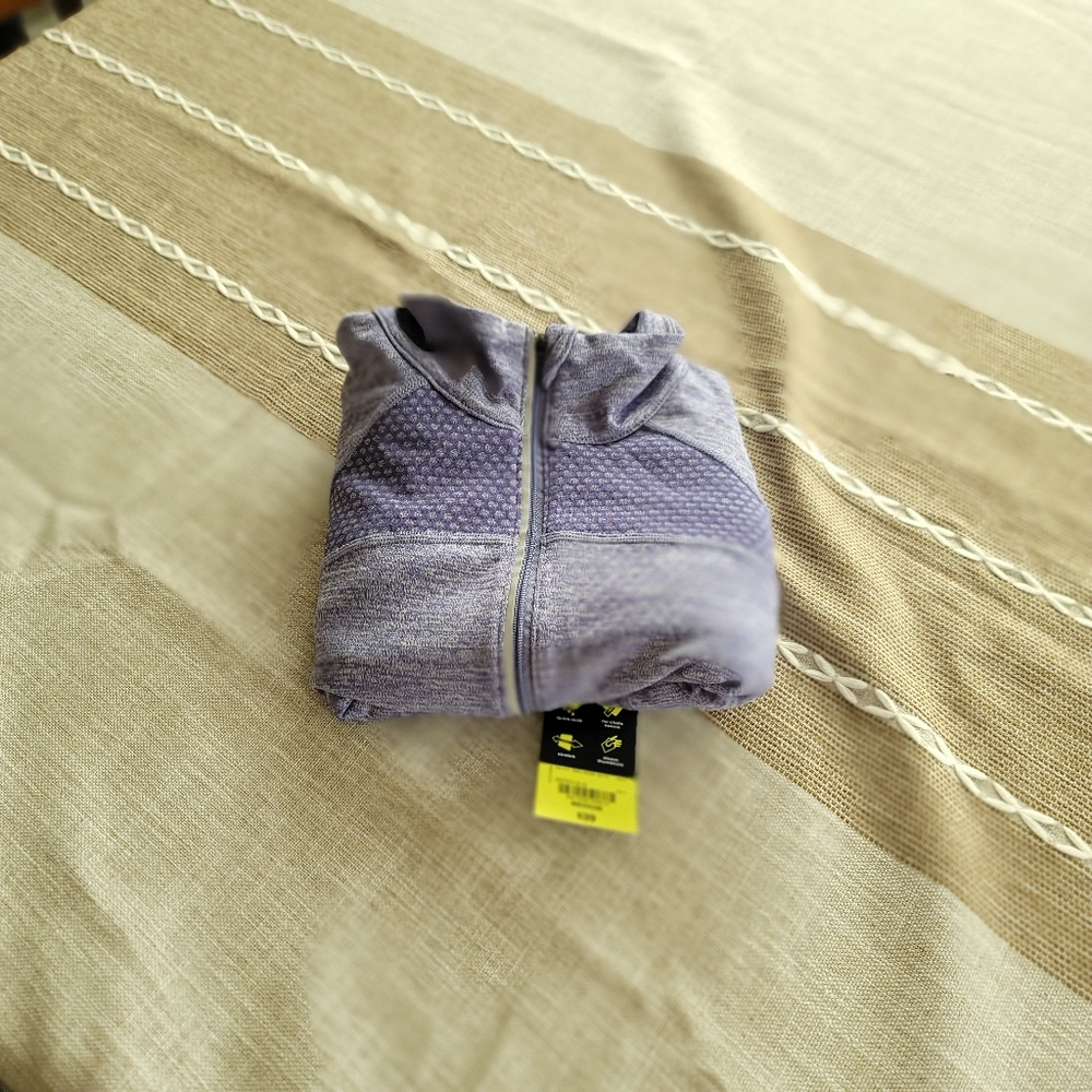 NWT Xersion skipper blue M slim fit, stretch, quick dri workout - Picture 11 of 11